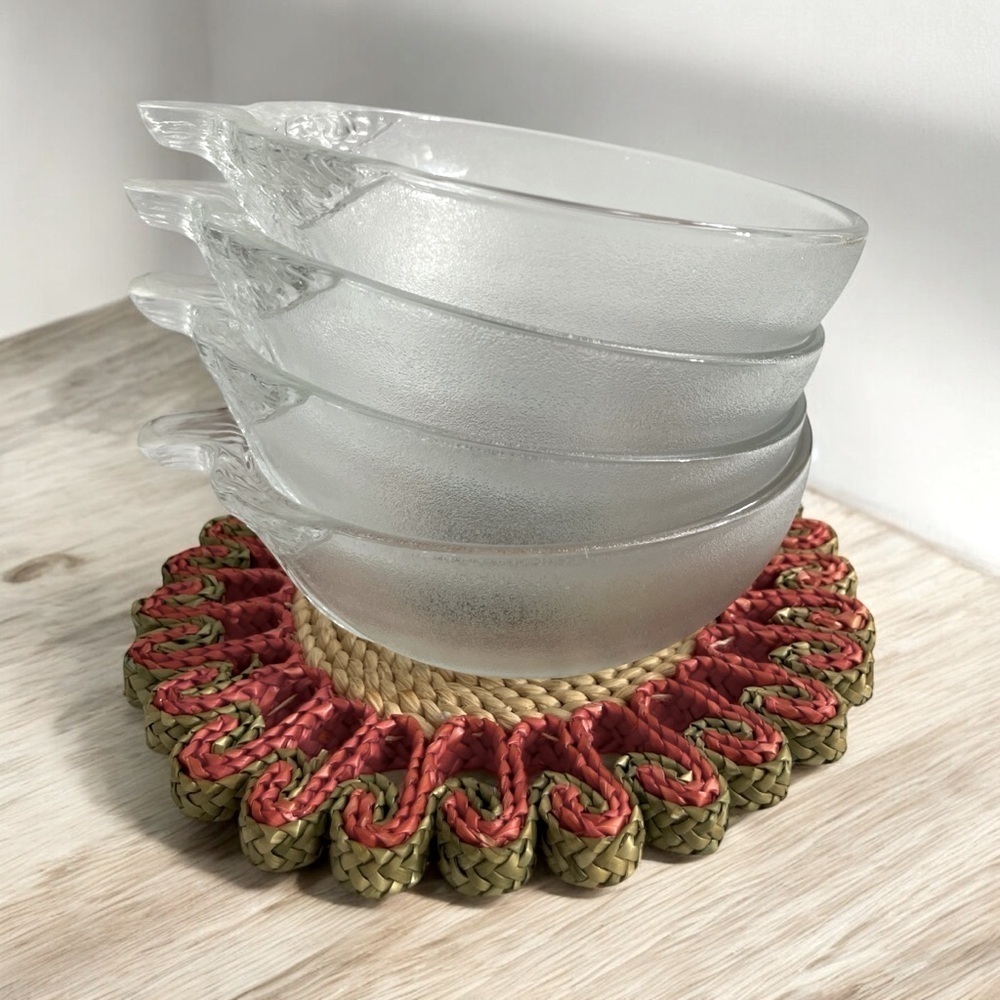 Vintage KIG Indonesia Glass
Tomato Bowl 6" Decorative
Serve ware set of 4